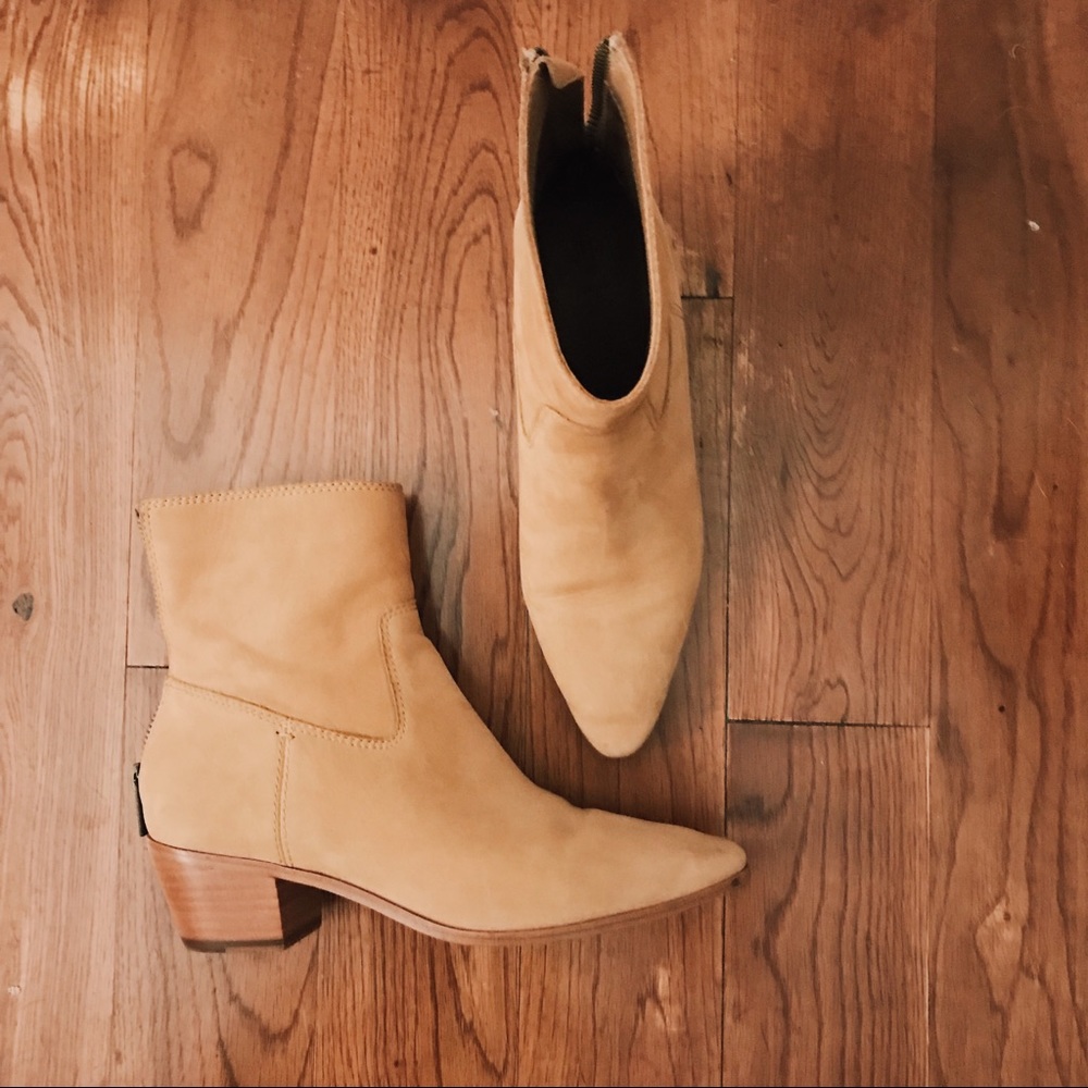 Frye Ellen Short Boots